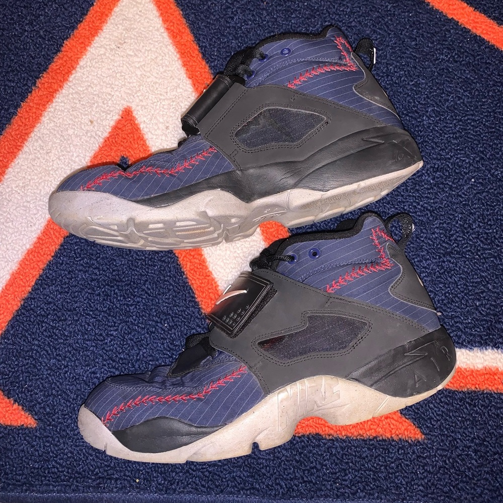 Nike Diamond Turf Deion Sanders Atlanta Braves Themed Shoes